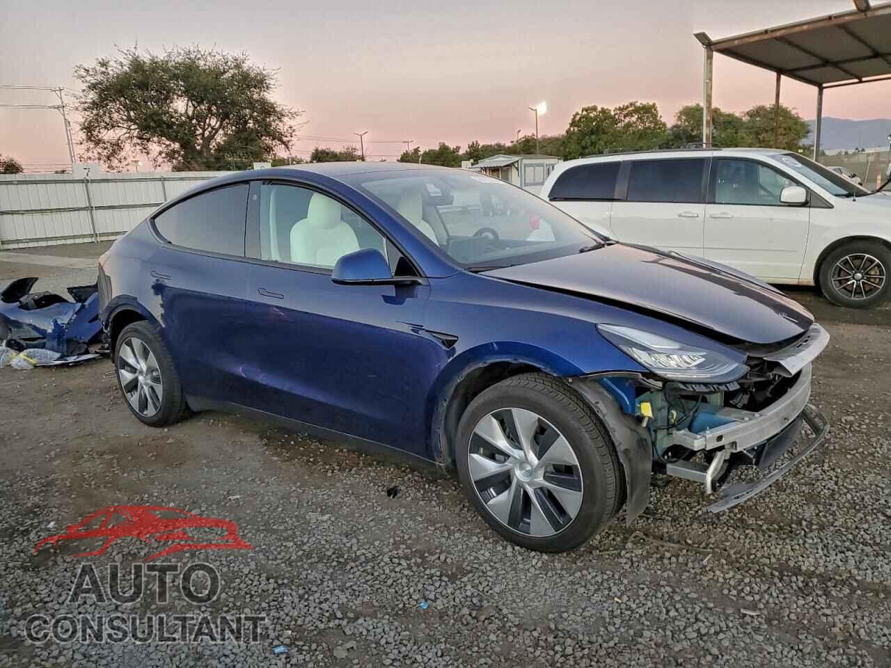 TESLA MODEL Y 2022 - 7SAYGAEE7NF507174