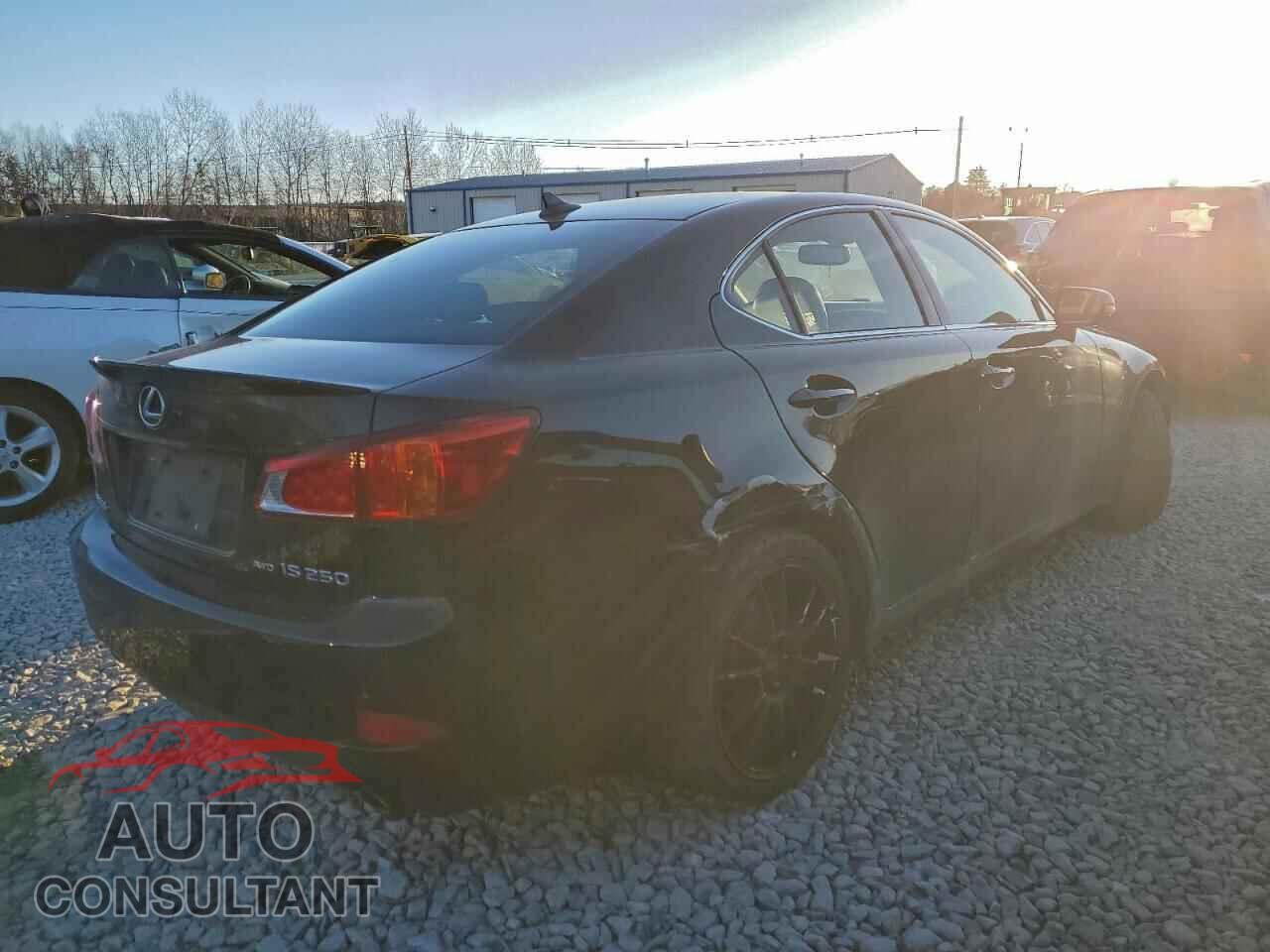 LEXUS IS 2010 - JTHCF5C28A5037273