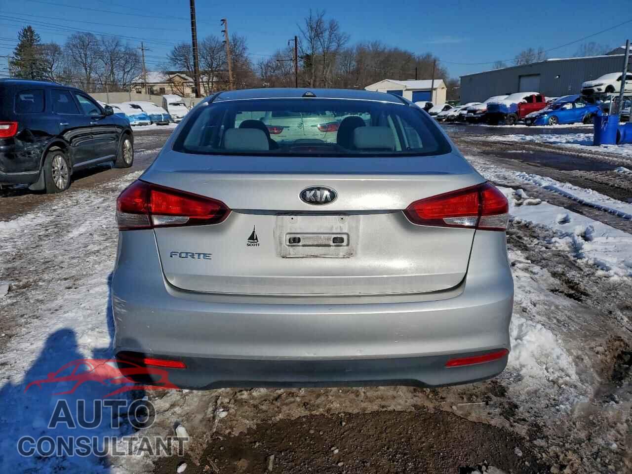 KIA FORTE 2017 - 3KPFK4A77HE158975