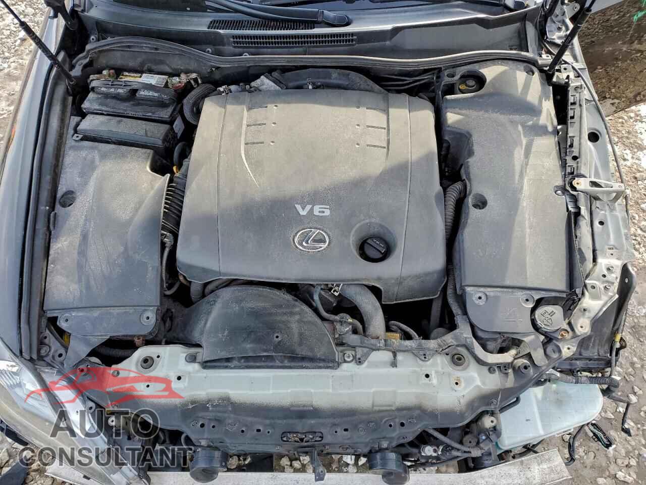 LEXUS IS 2013 - JTHCF5C20D5062639