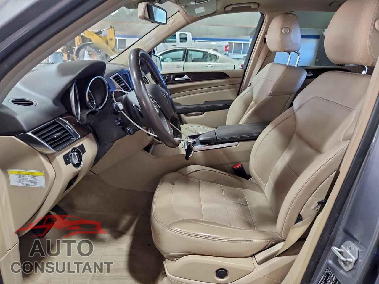 MERCEDES-BENZ M-CLASS 2012 - 4JGDA2EB5CA008559