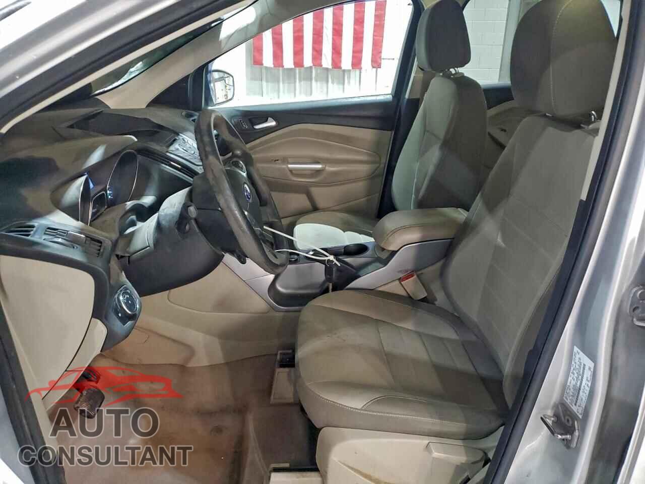 FORD ESCAPE 2013 - 1FMCU9G92DUA84875