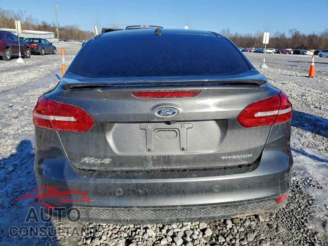 FORD FOCUS 2015 - 1FADP3J22FL213785