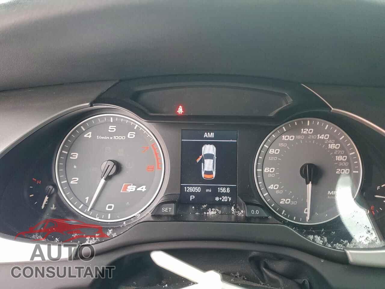 AUDI S4/RS4 2010 - WAUBGAFL0AA107618