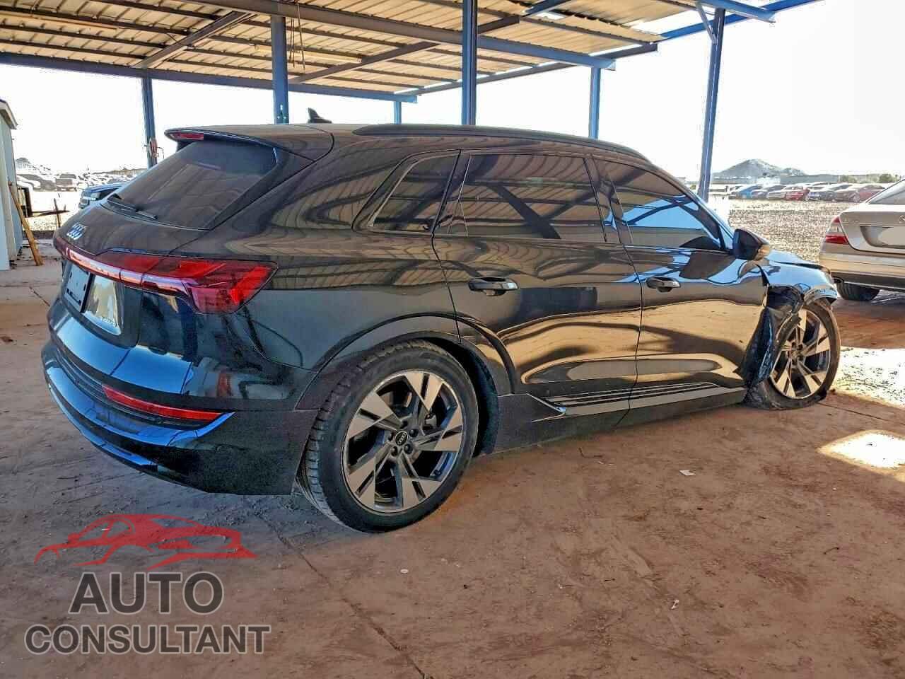AUDI E-TRON 2021 - WA1AAAGE2MB021557