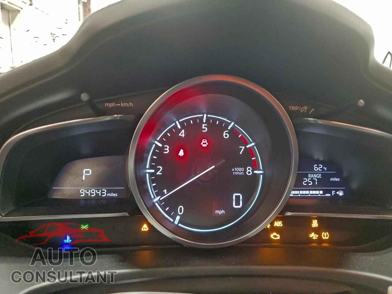 MAZDA 3 2017 - JM1BN1M31H1106841