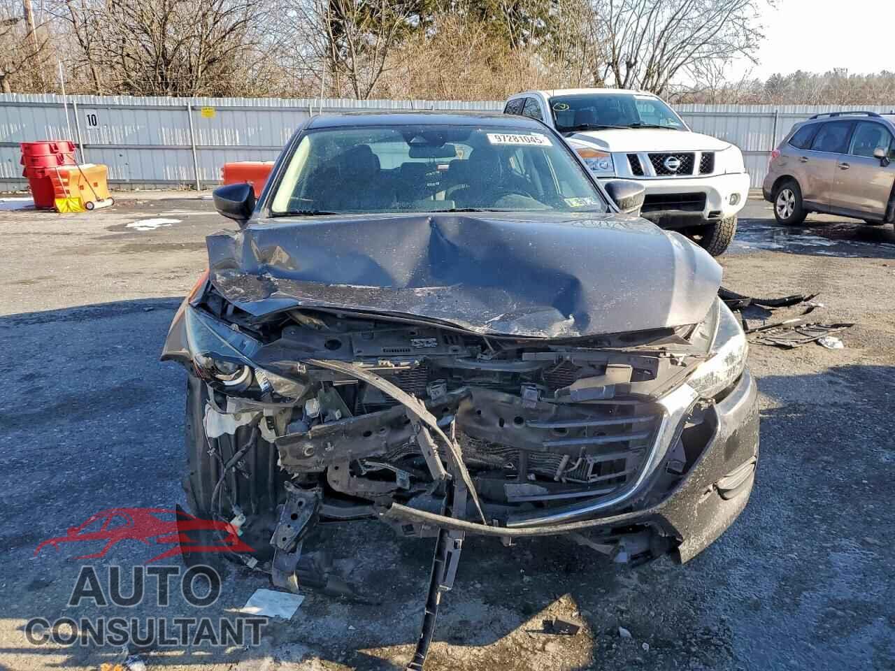 MAZDA 3 2017 - 3MZBN1L38HM156041