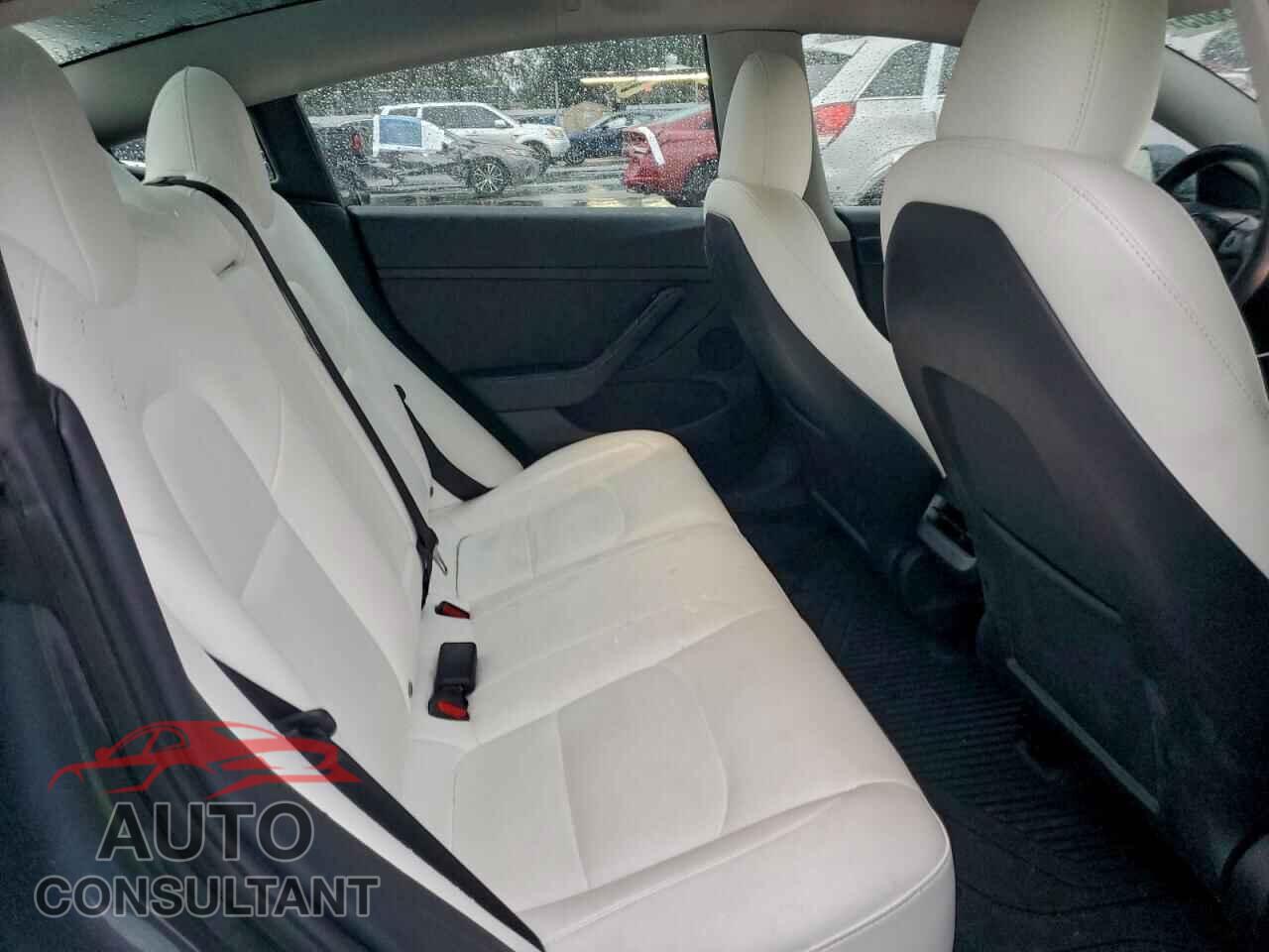 TESLA MODEL 3 2023 - 5YJ3E1EA2PF647677