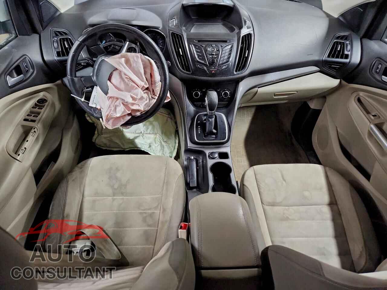 FORD ESCAPE 2013 - 1FMCU9GX2DUB76714