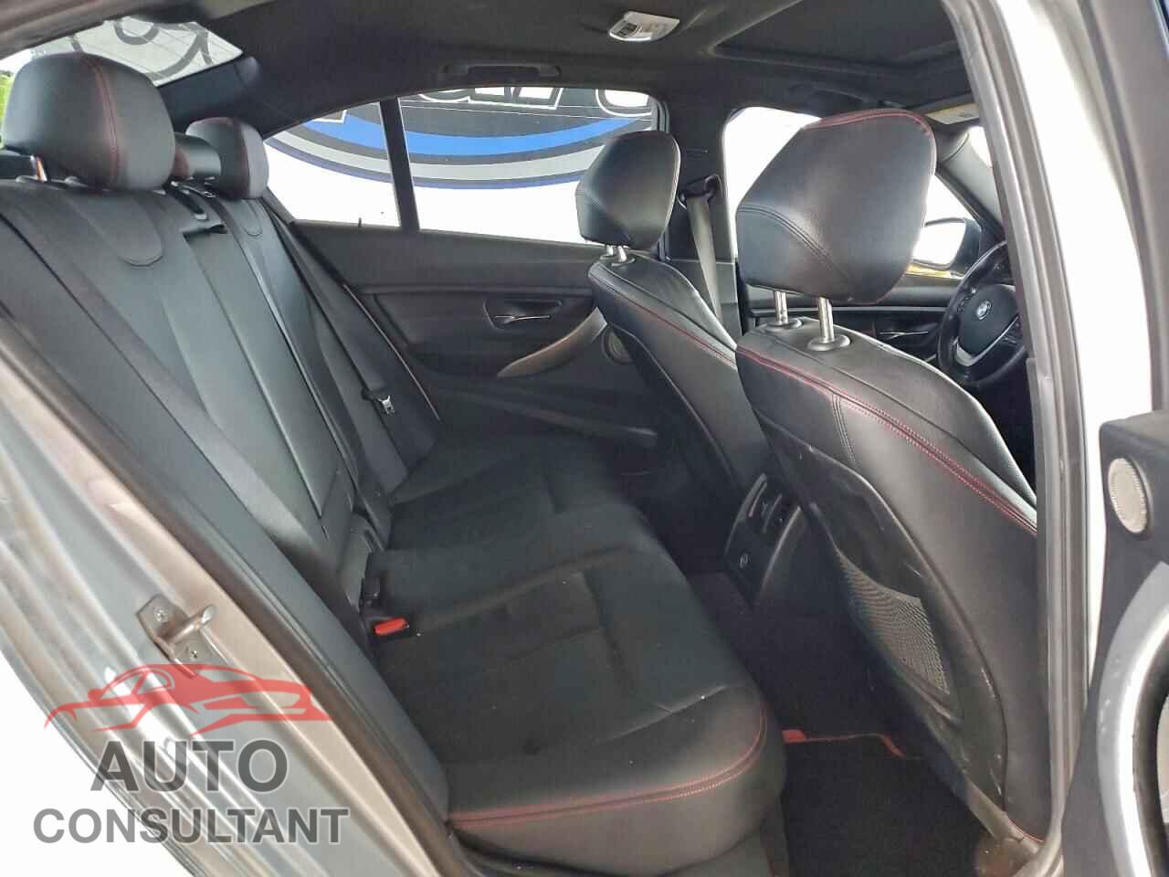 BMW 1 SERIES 2013 - WBA3F9C59DF145271