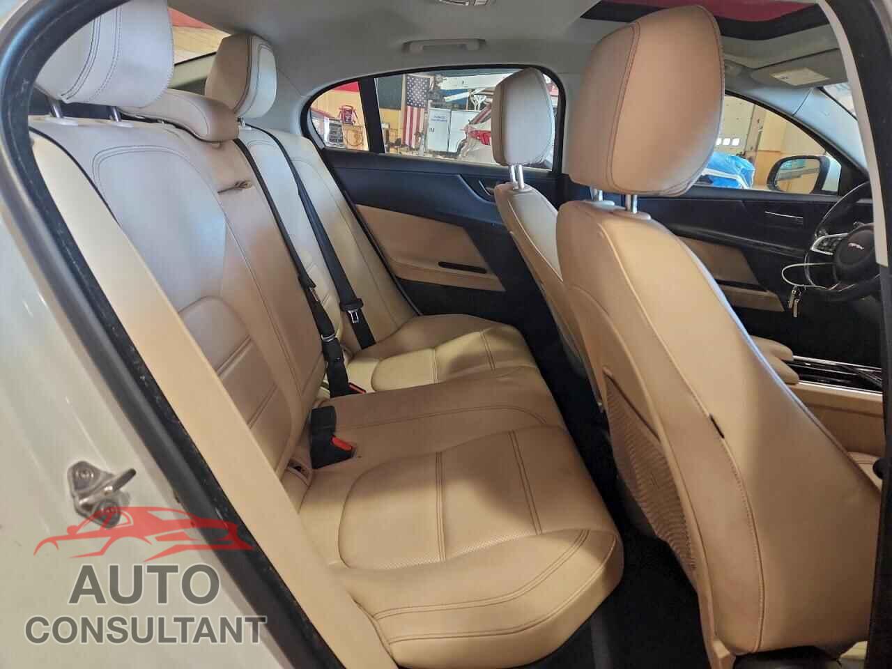 JAGUAR XE 2018 - SAJAK4FX2JCP41018