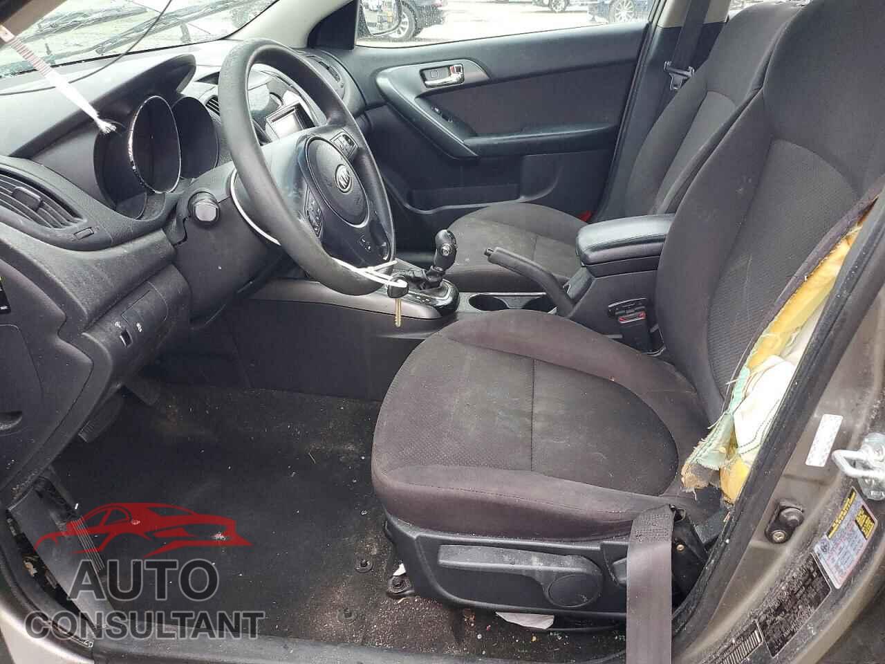 KIA FORTE 2013 - KNAFU4A23D5648024