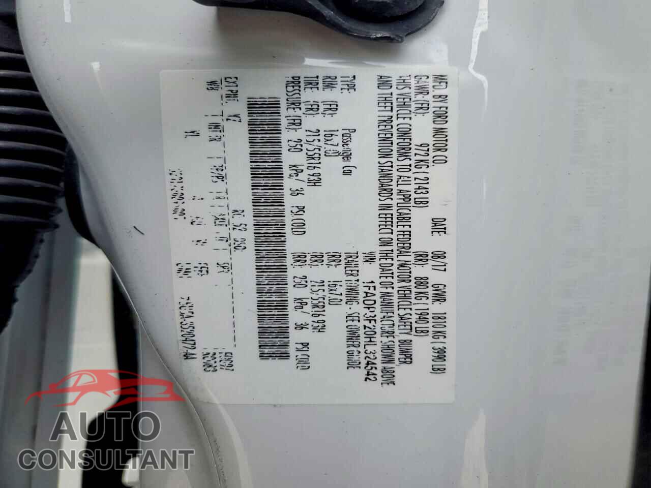 FORD FOCUS 2017 - 1FADP3F20HL324542