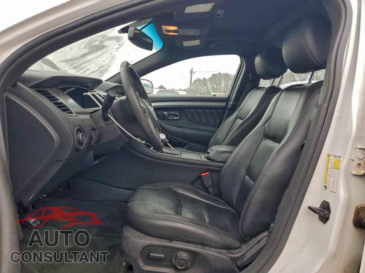 FORD TAURUS 2013 - 1FAHP2E82DG220817
