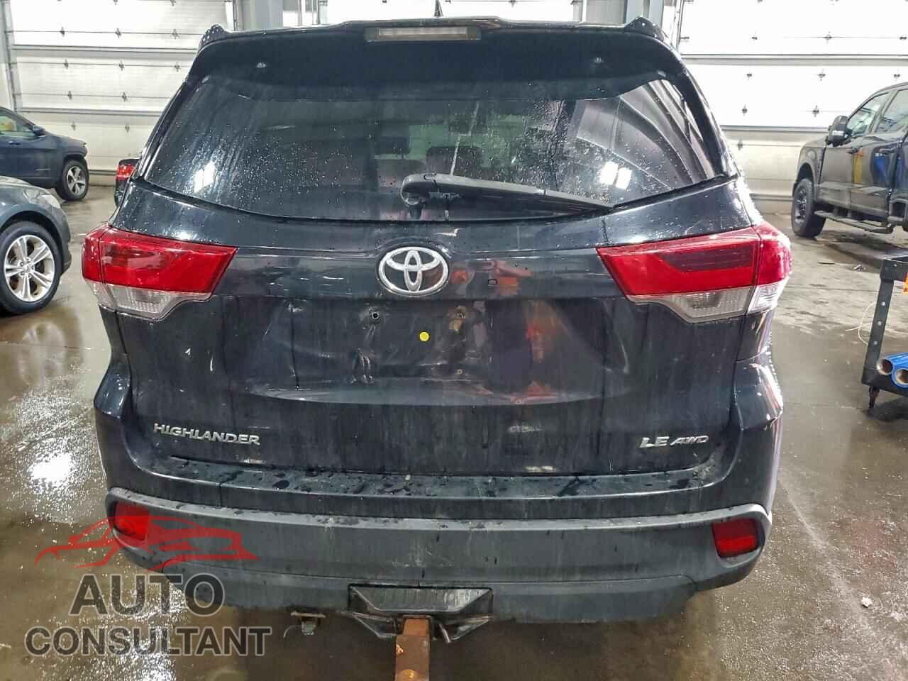 TOYOTA HIGHLANDER 2018 - 5TDBZRFHXJS834162