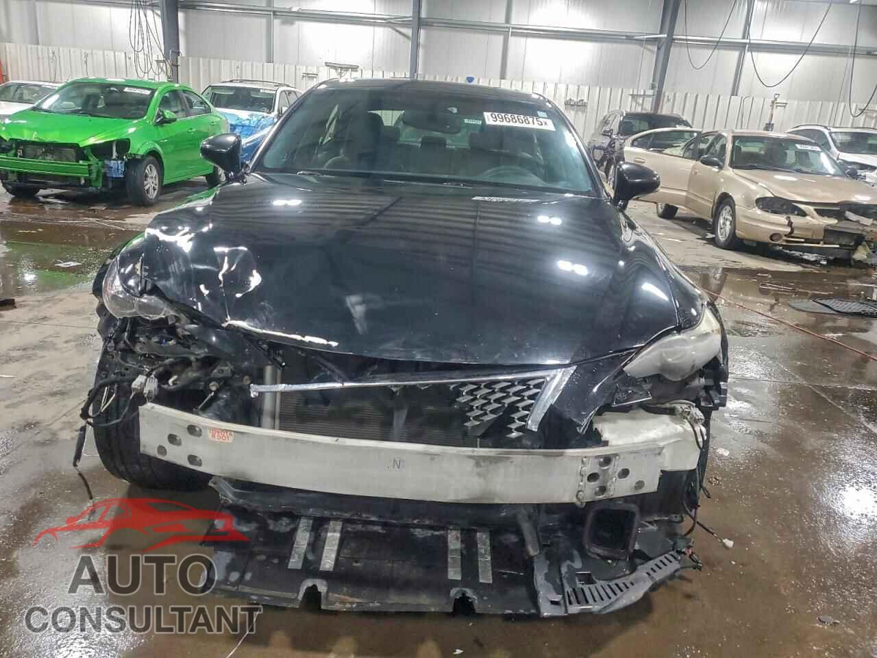 LEXUS IS 2014 - JTHCF1D29E5007339