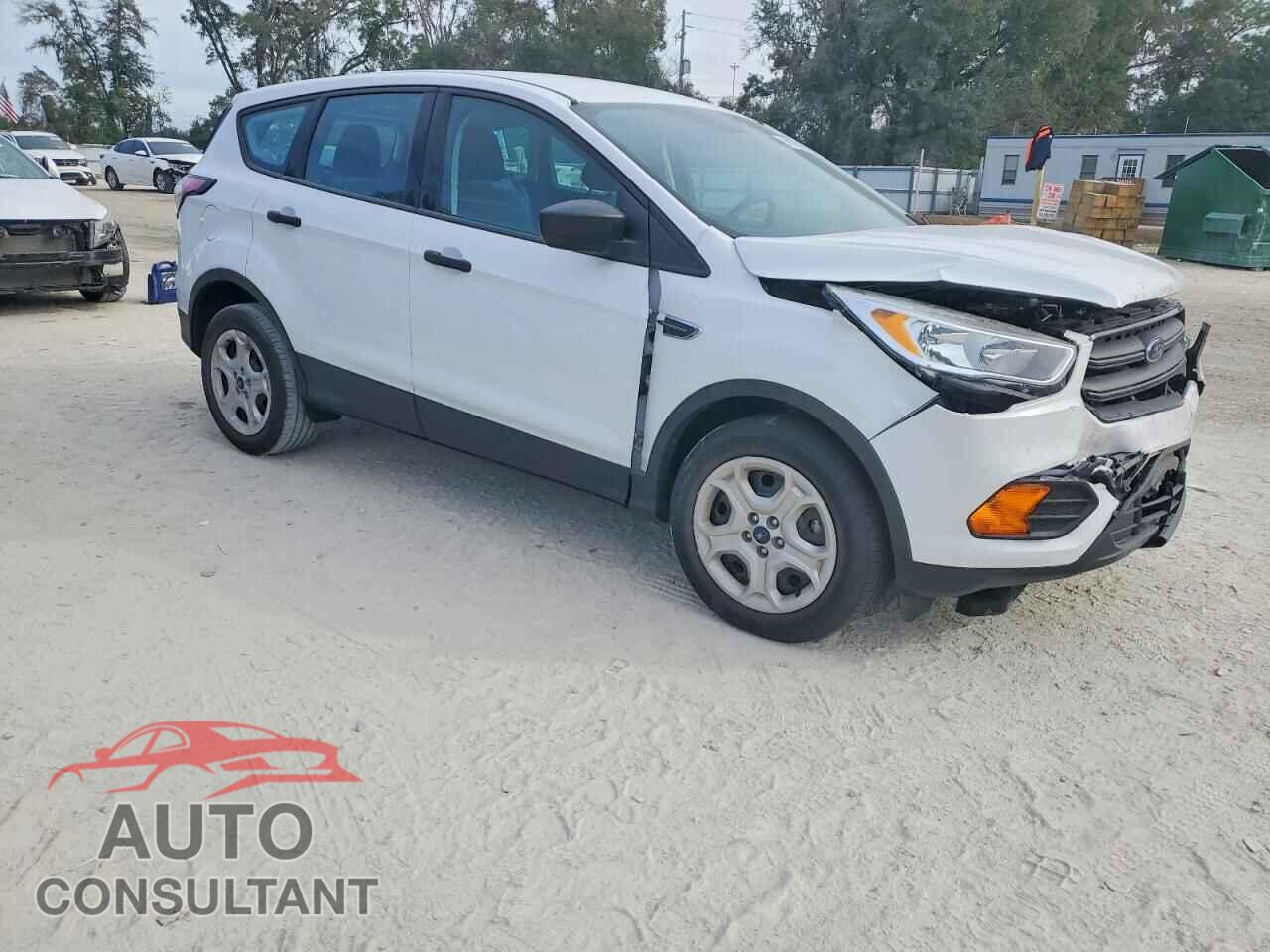 FORD ESCAPE 2017 - 1FMCU0F78HUE12933