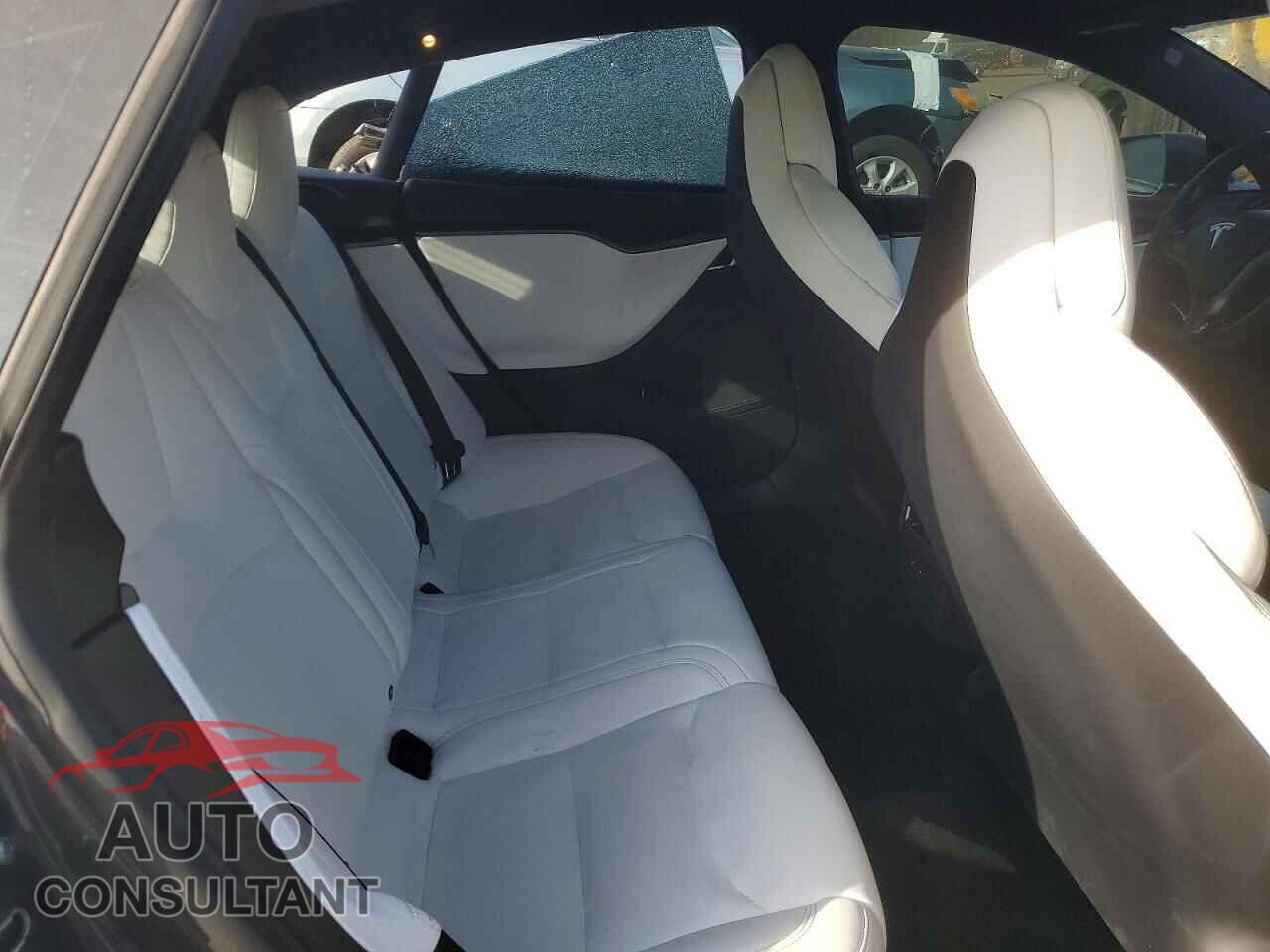 TESLA MODEL S 2019 - 5YJSA1E46KF336831