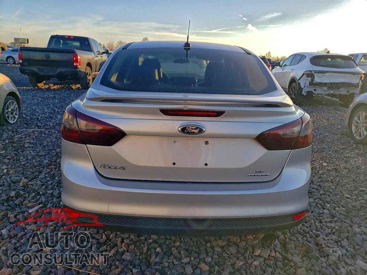 FORD FOCUS 2013 - 1FADP3F24DL164868