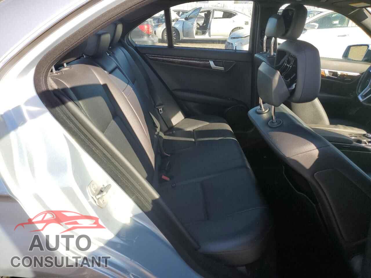 MERCEDES-BENZ C-CLASS 2014 - WDDGF4HB5EA930963