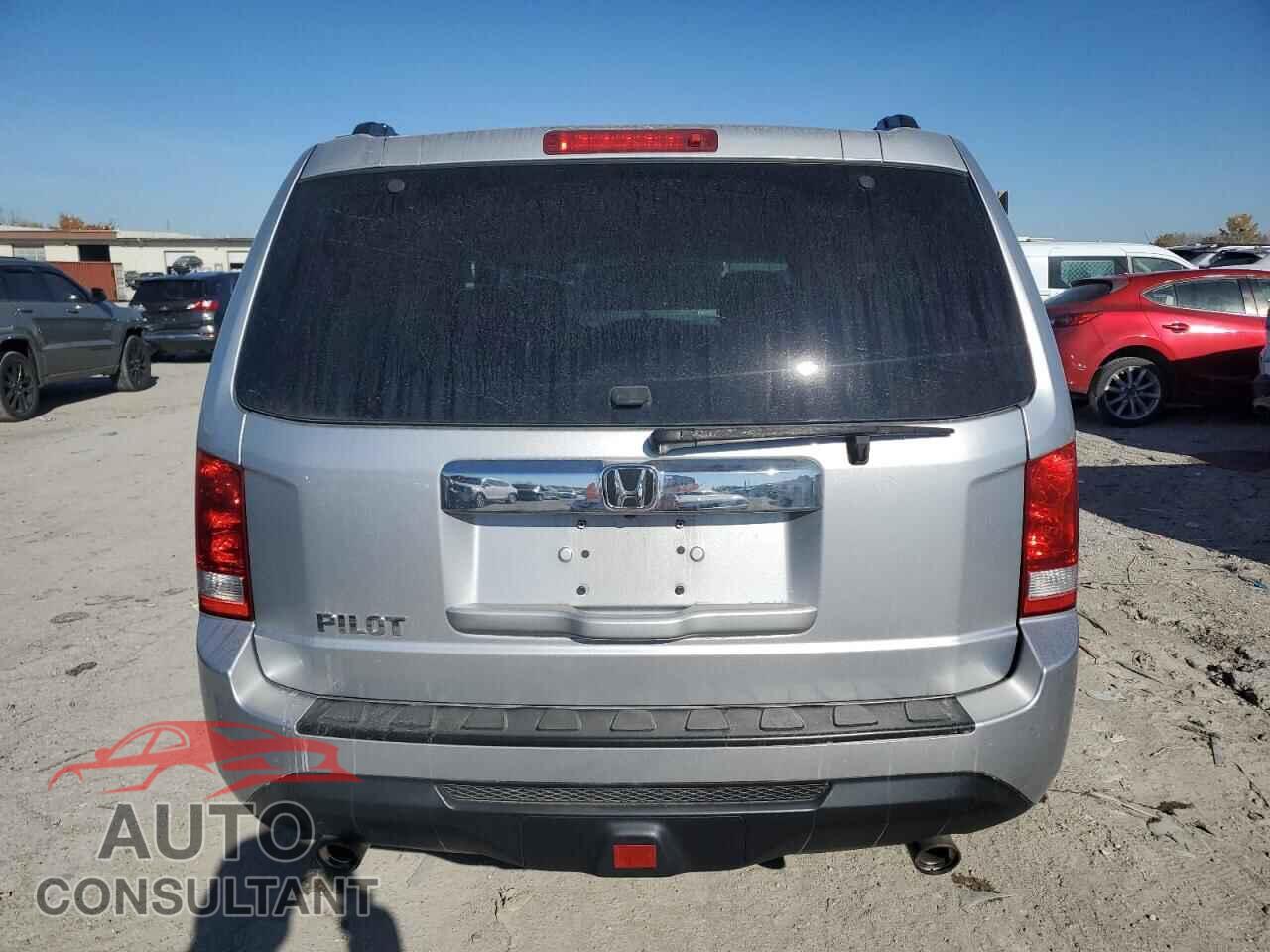 HONDA PILOT 2014 - 5FNYF3H6XEB005193