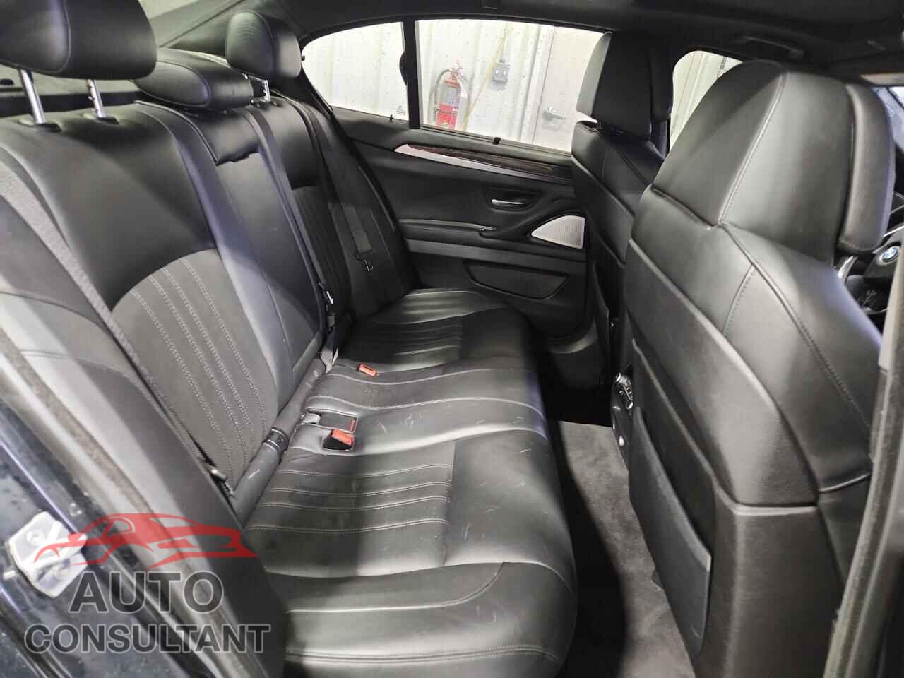 BMW M5 2013 - WBSFV9C54DD095869
