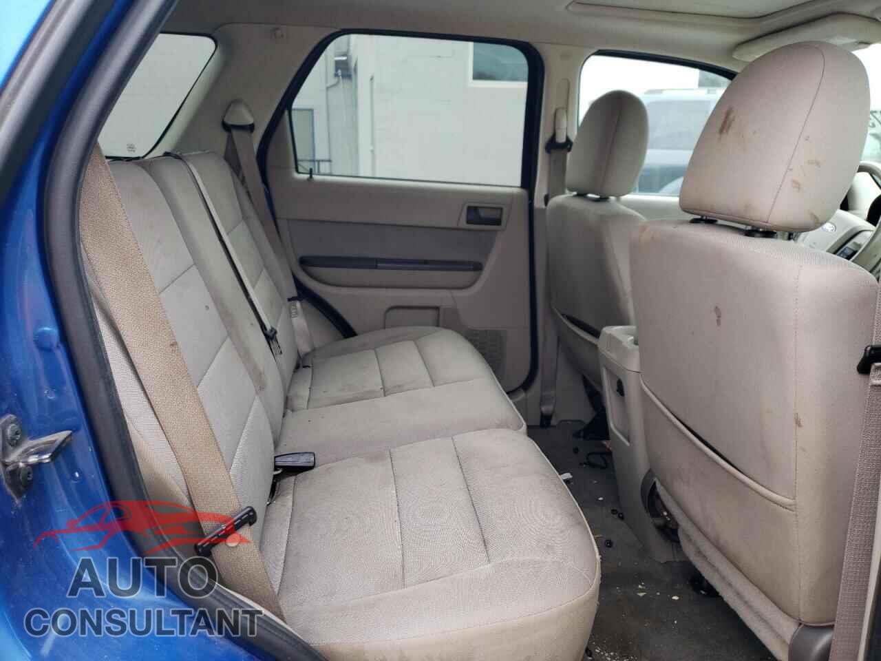 FORD ESCAPE 2011 - 1FMCU0D72BKB38134