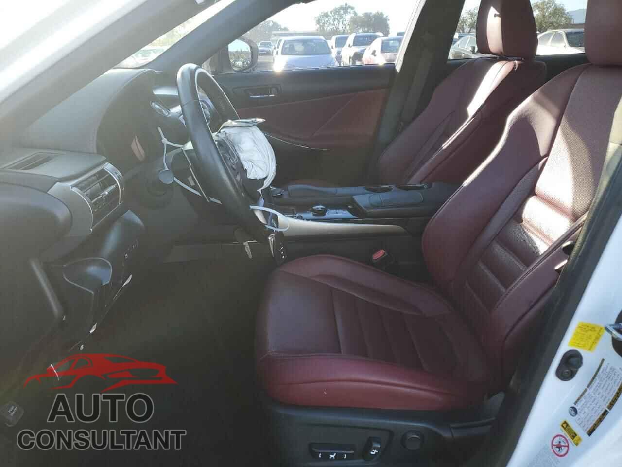 LEXUS IS 2014 - JTHBF1D24E5036890