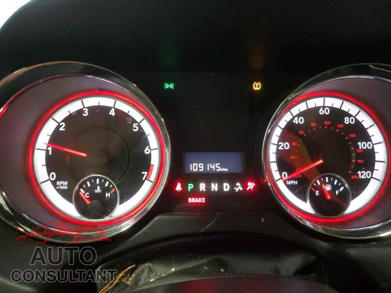 DODGE CARAVAN 2015 - 2C4RDGCG2FR672119