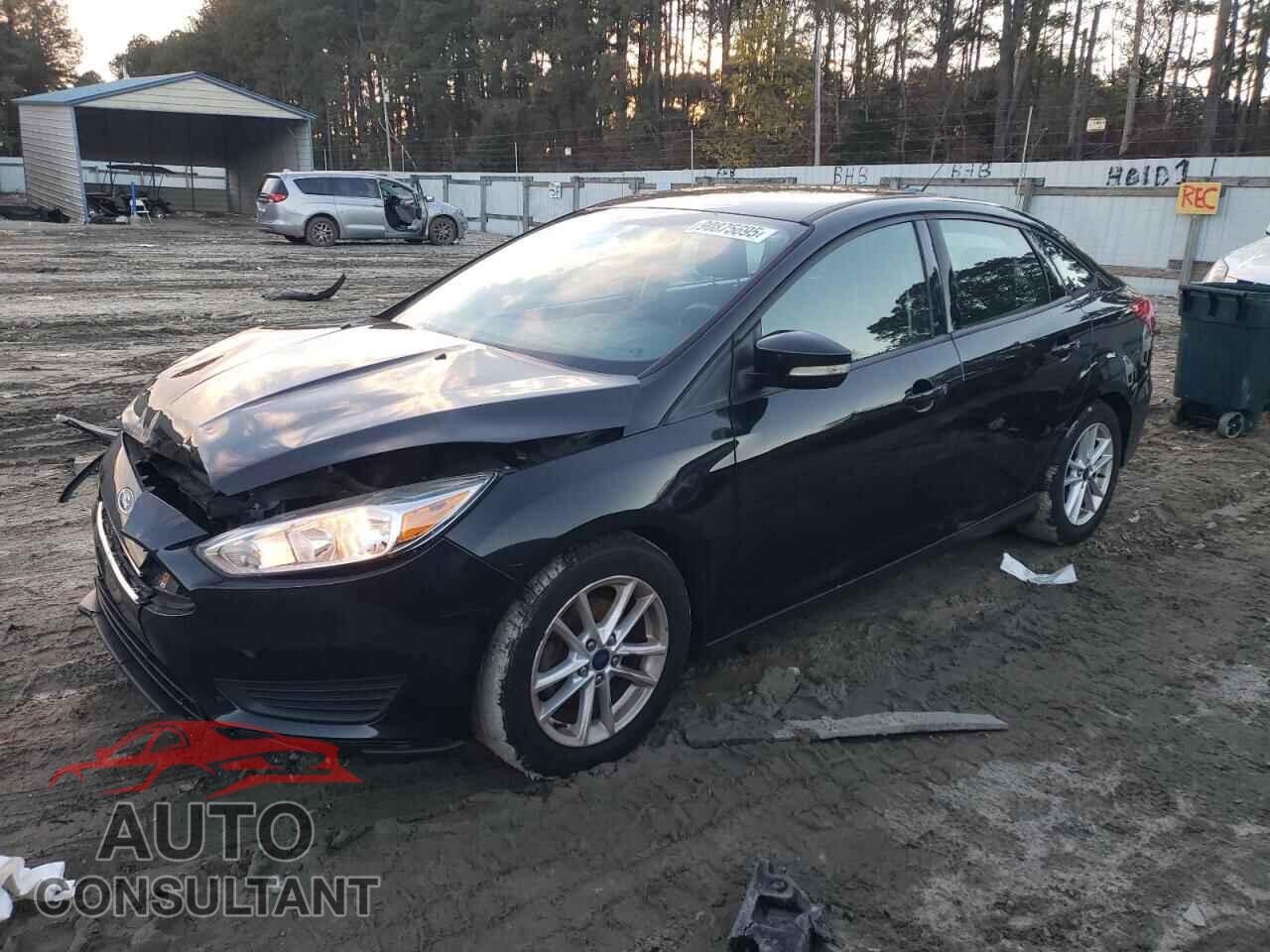 FORD FOCUS 2015 - 1FADP3F26FL384418