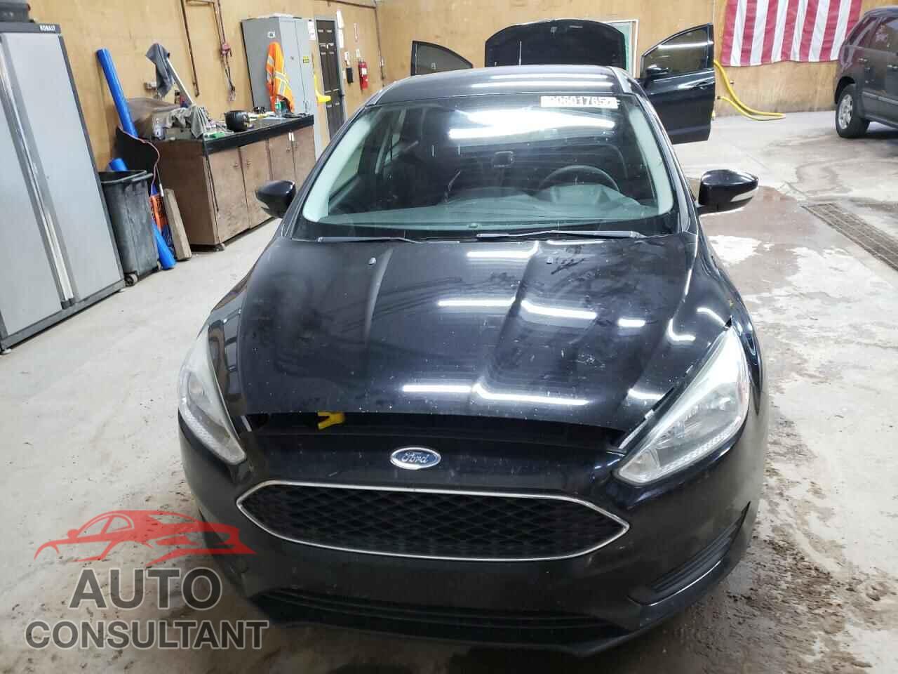FORD FOCUS 2017 - 1FADP3F25HL239518