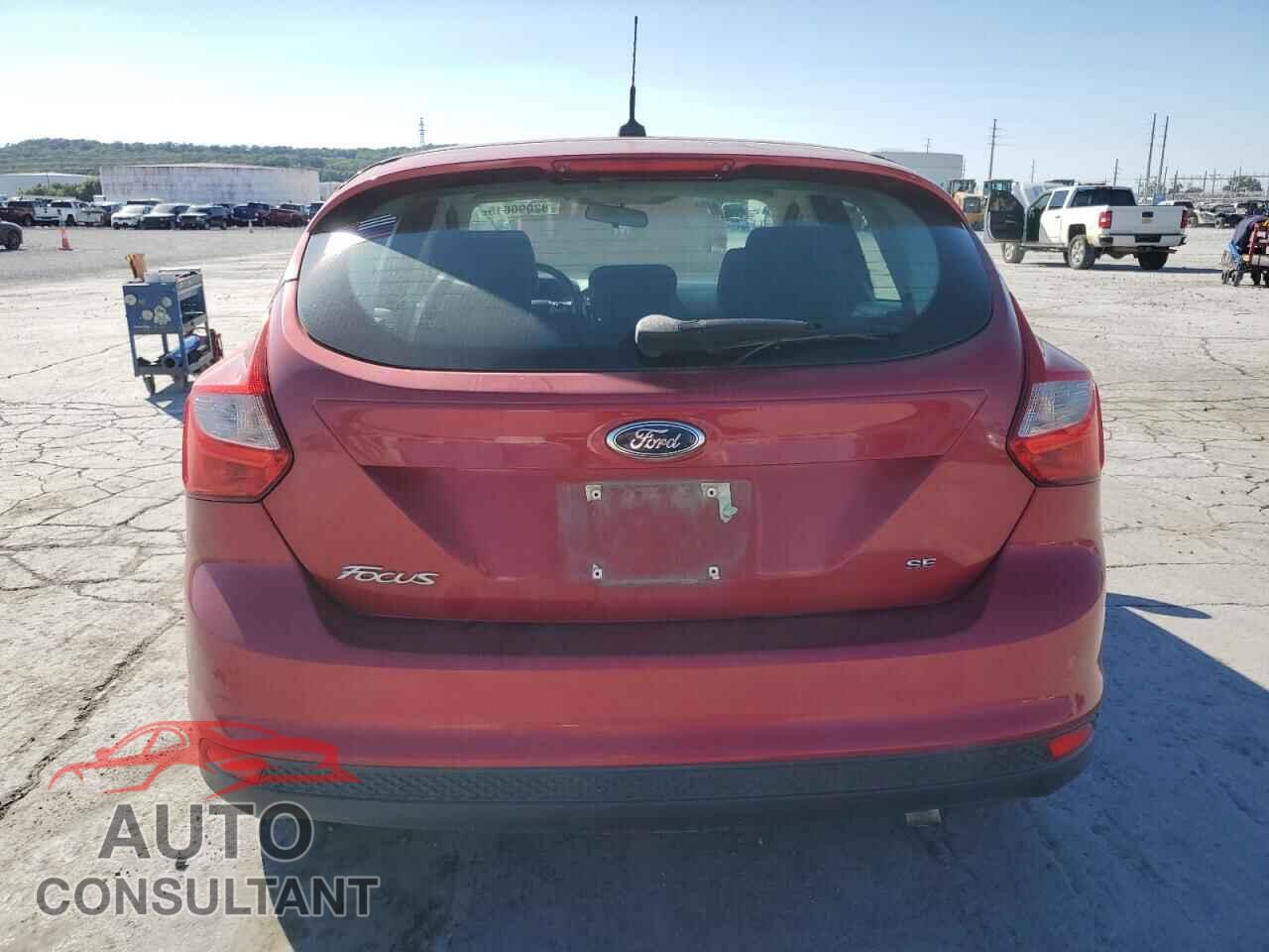 FORD FOCUS 2012 - 1FAHP3K21CL289641