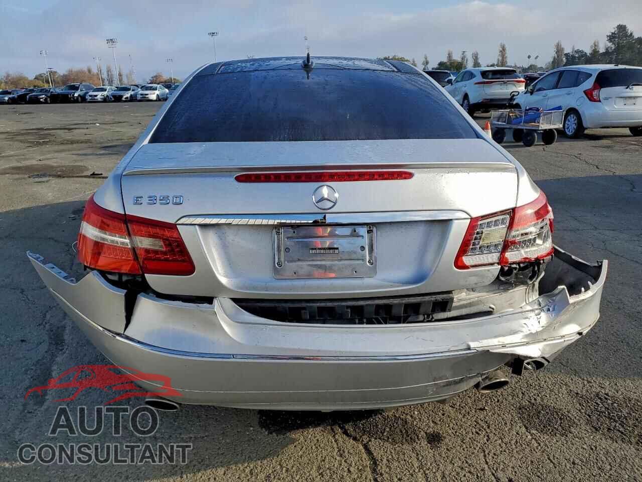 MERCEDES-BENZ E-CLASS 2012 - WDDKJ5KB7CF171904
