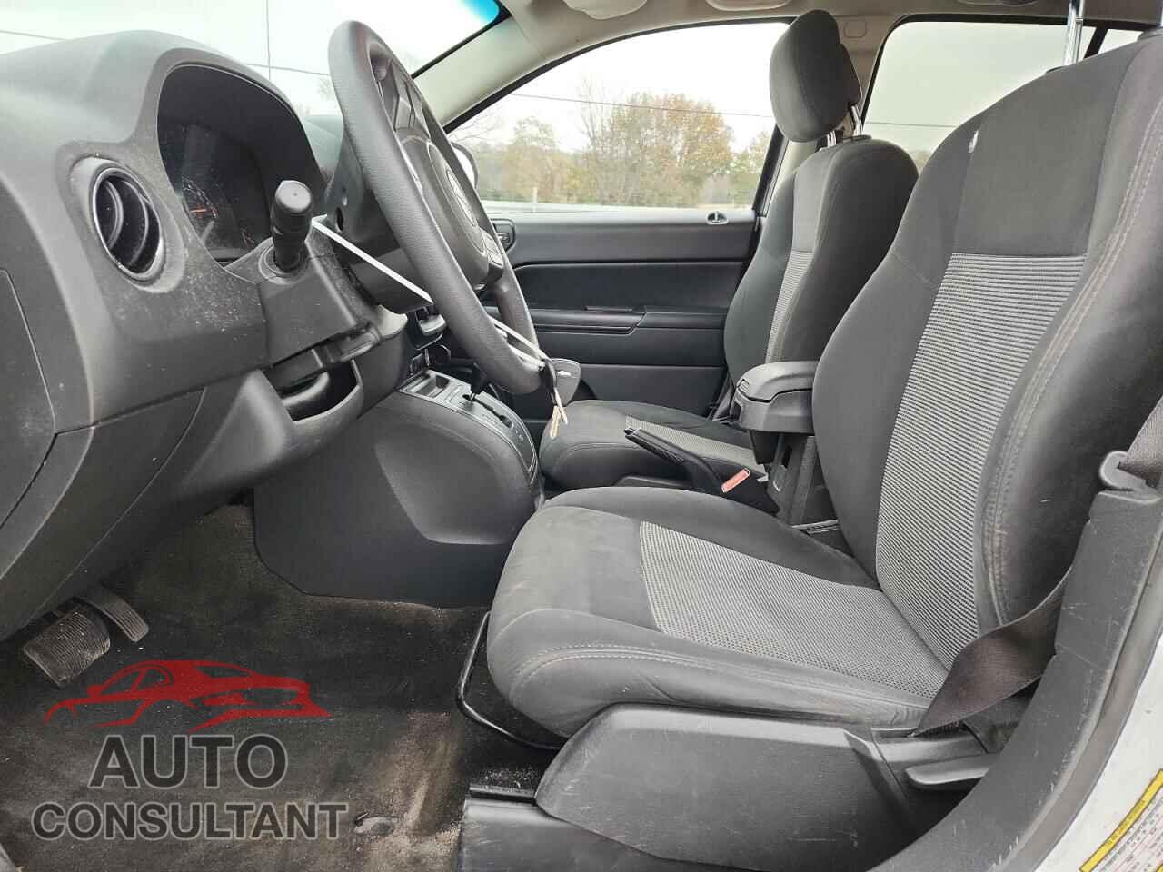 JEEP COMPASS 2017 - 1C4NJCBBXHD102316