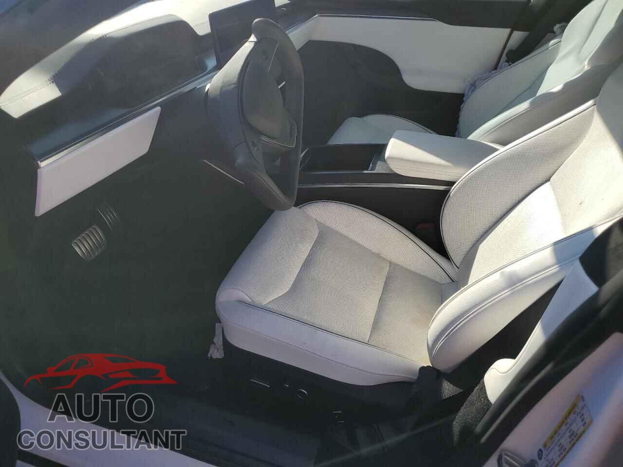 TESLA MODEL S 2022 - 5YJSA1E6XNF473924