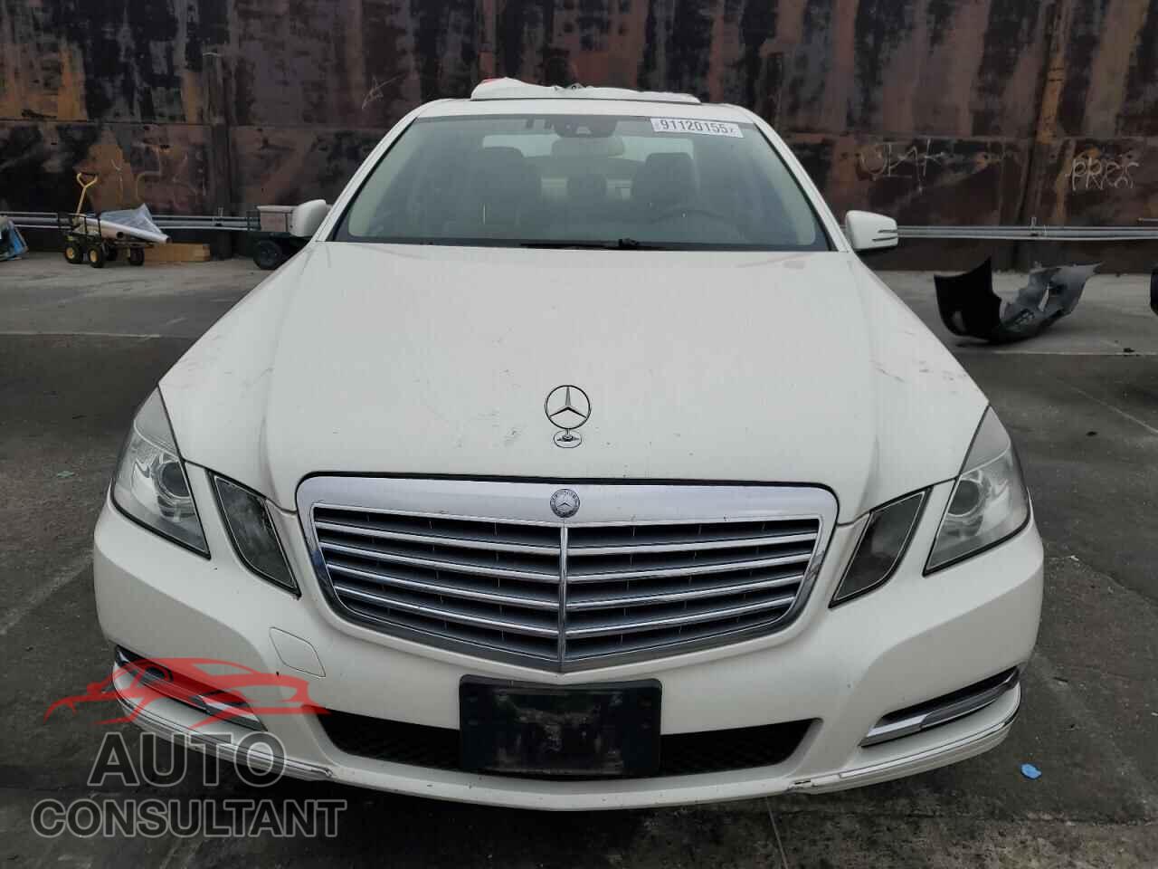 MERCEDES-BENZ E-CLASS 2013 - WDDHF5KB0DA719686