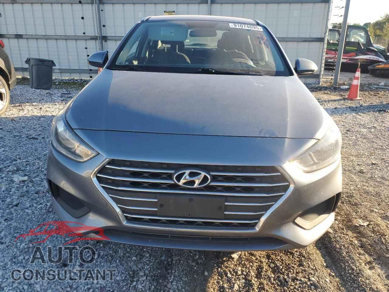 HYUNDAI ACCENT 2019 - 3KPC24A33KE059108