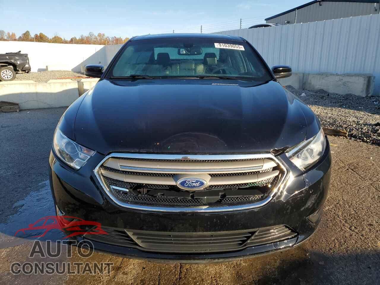FORD TAURUS 2016 - 1FAHP2E81GG121748