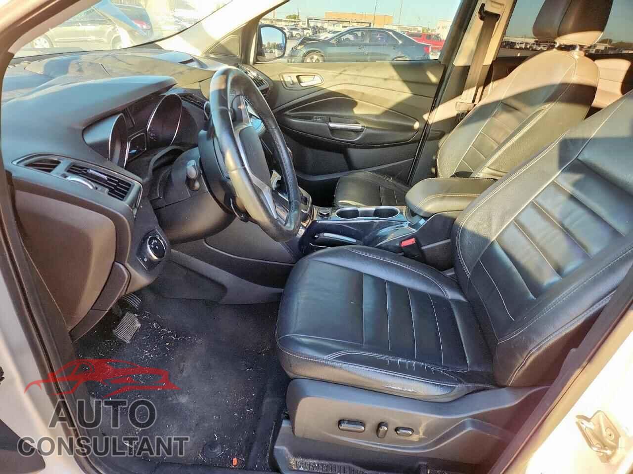 FORD ESCAPE 2014 - 1FMCU0JX7EUB70834