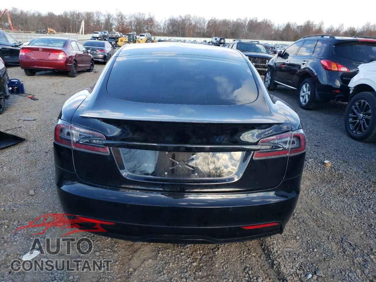 TESLA MODEL S 2022 - 5YJSA1E67NF459656