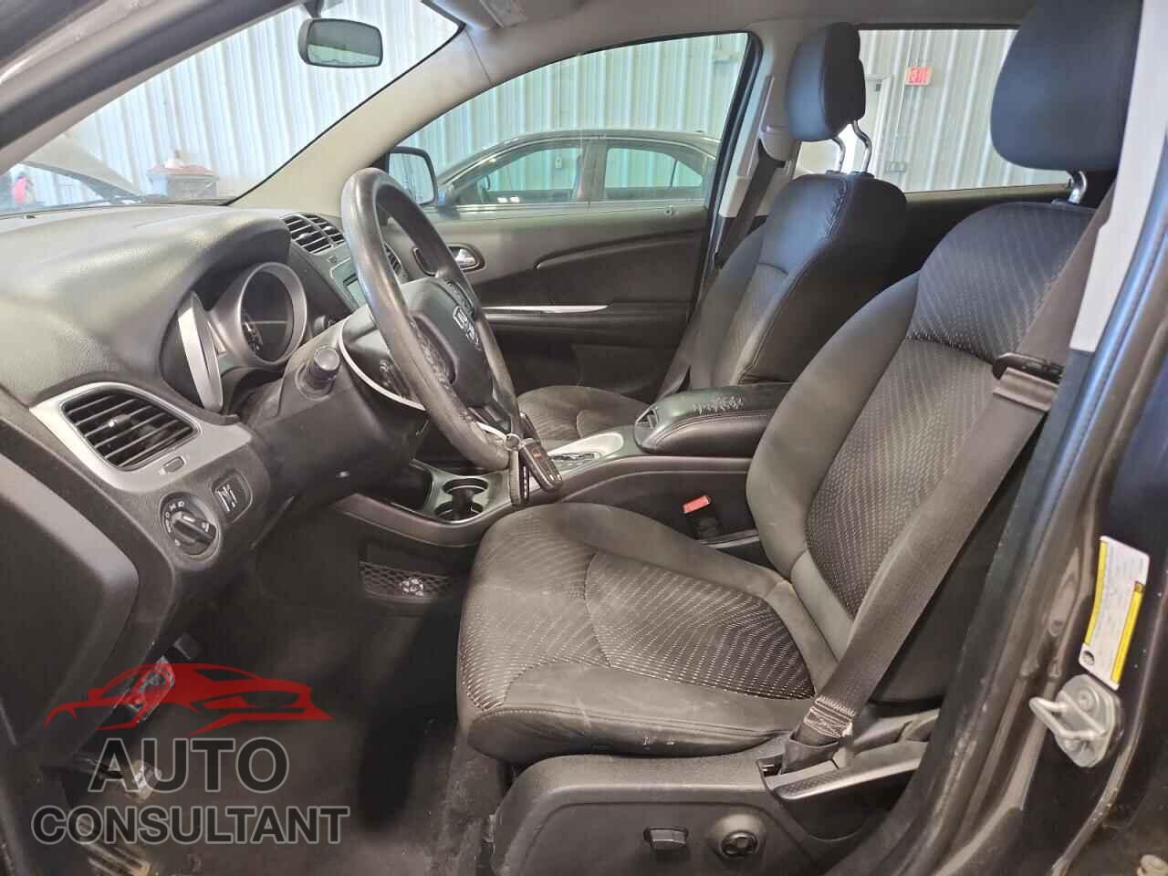 DODGE JOURNEY 2017 - 3C4PDCBG2HT533965