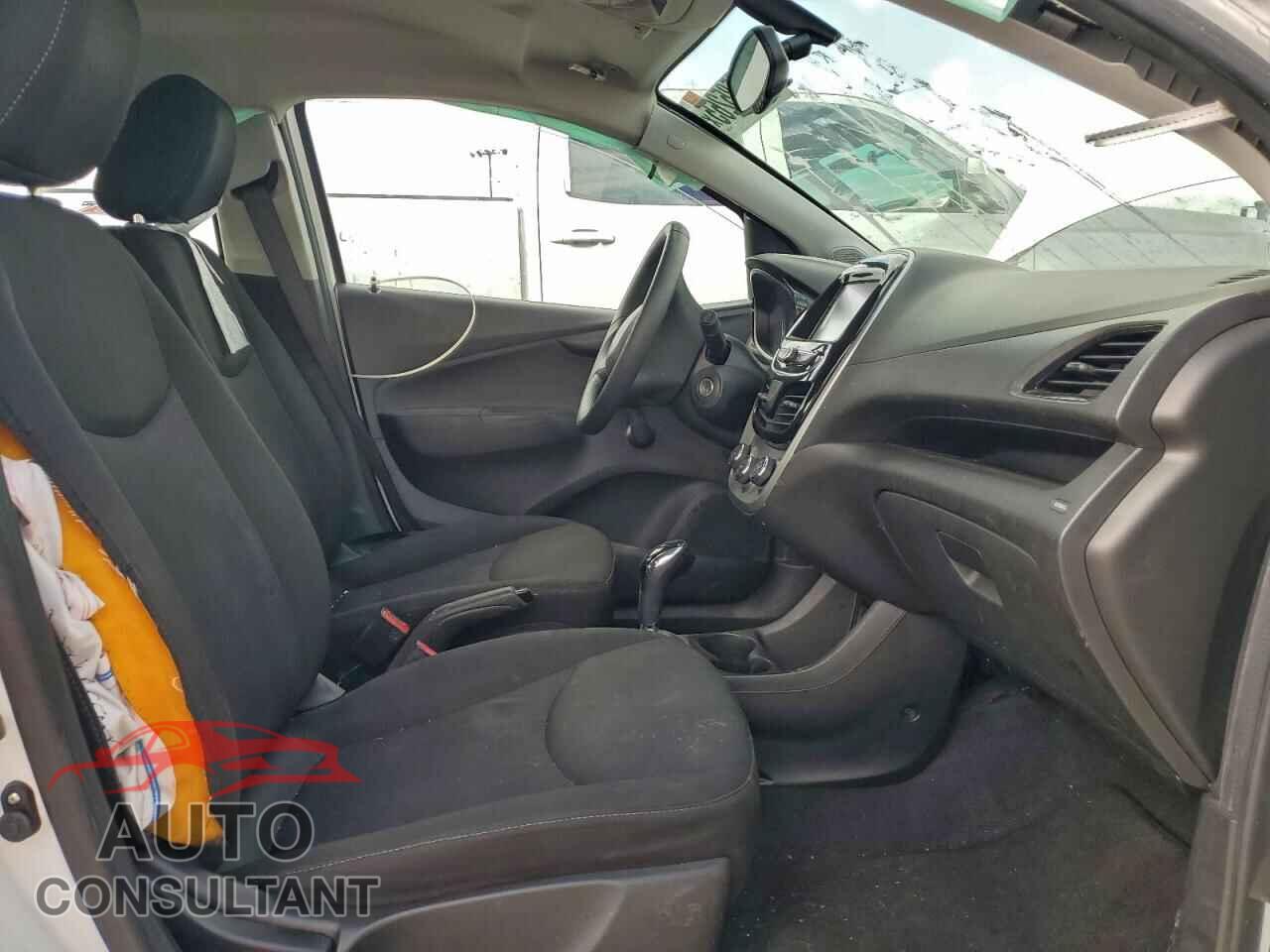 CHEVROLET SPARK 2017 - KL8CB6SA7HC779867