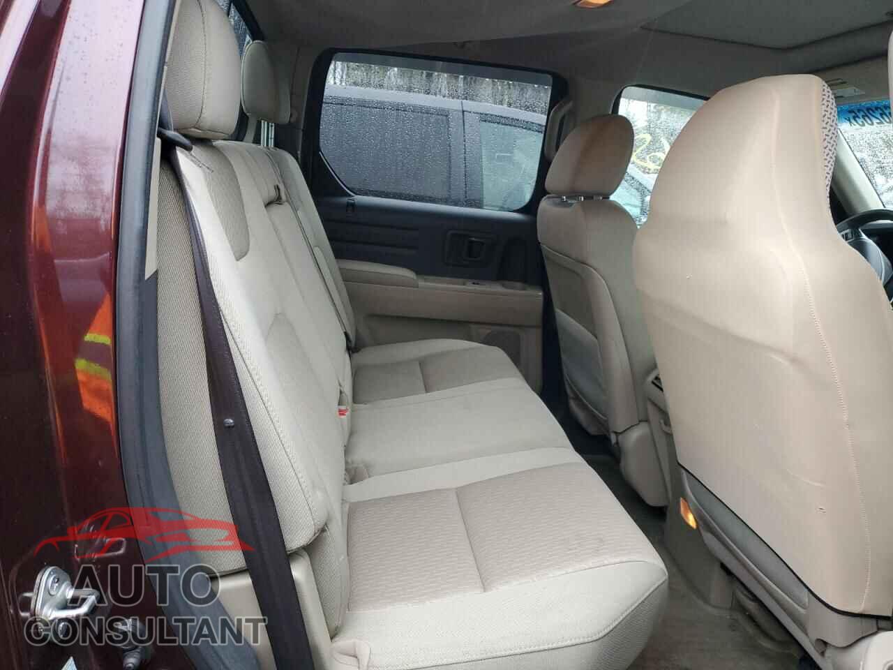 HONDA RIDGELINE 2011 - 5FPYK1F44BB003590