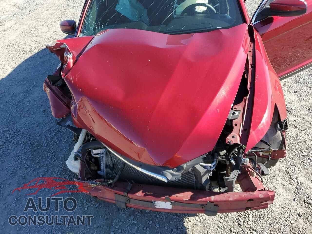 FORD TAURUS 2018 - 1FAHP2E80JG135311