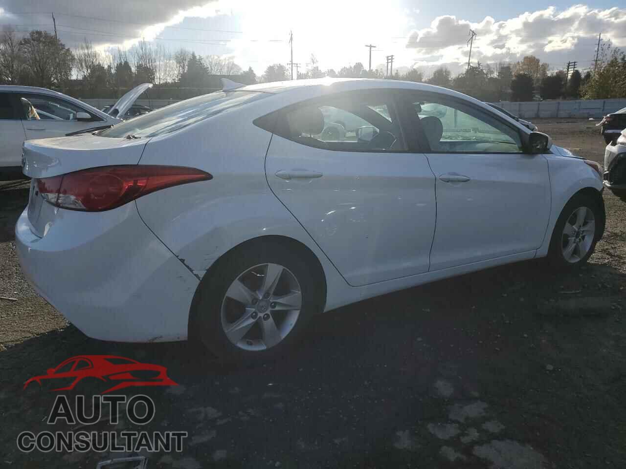 HYUNDAI ELANTRA 2012 - 5NPDH4AE9CH114226
