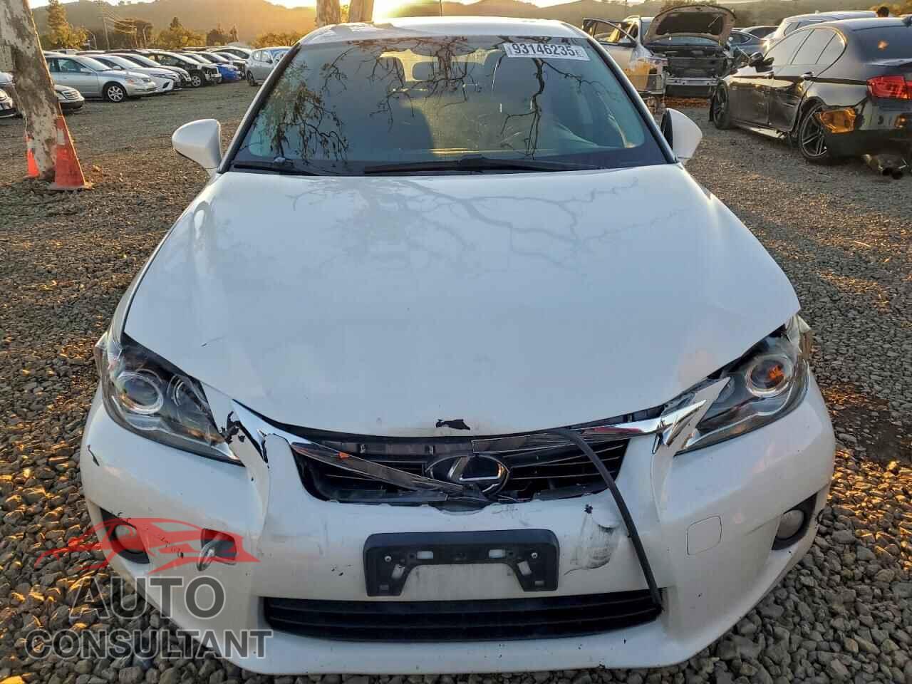 LEXUS CT 200 2012 - JTHKD5BH3C2084478