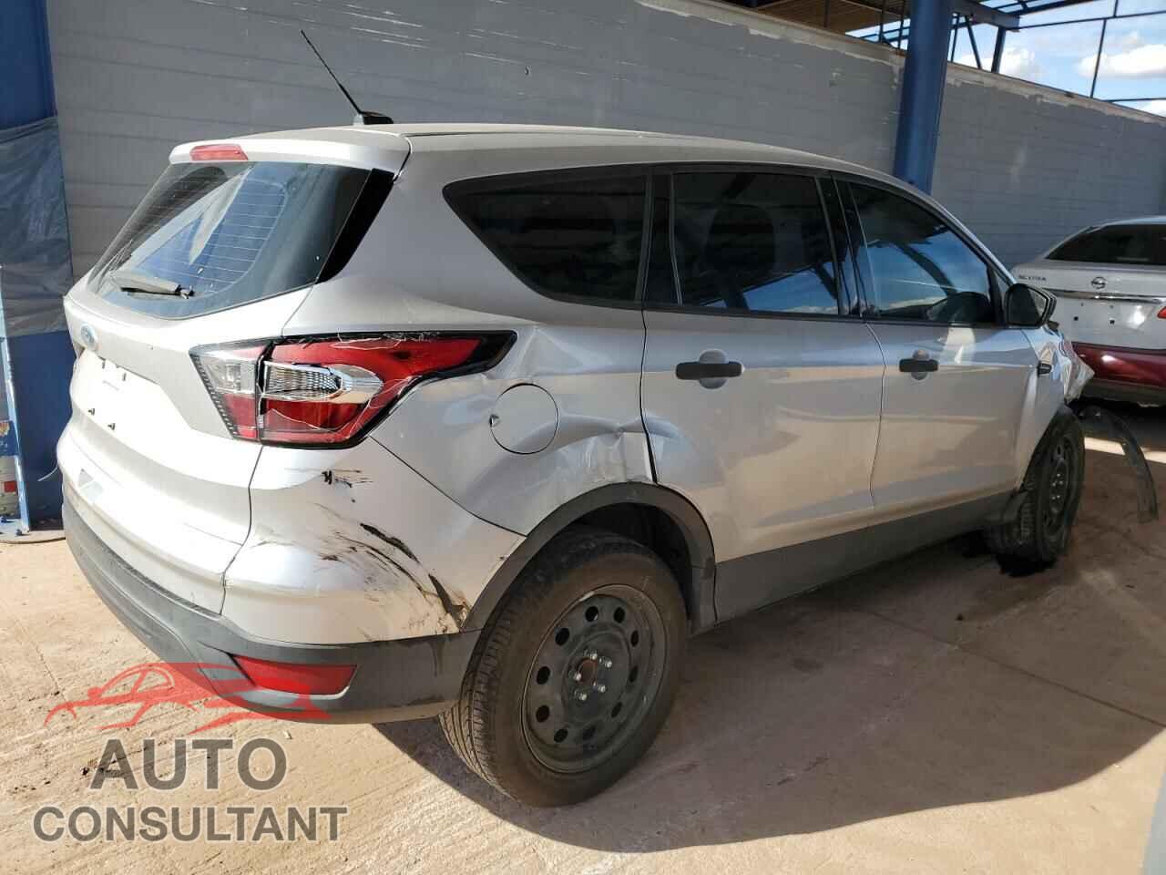 FORD ESCAPE 2017 - 1FMCU0F74HUB81500