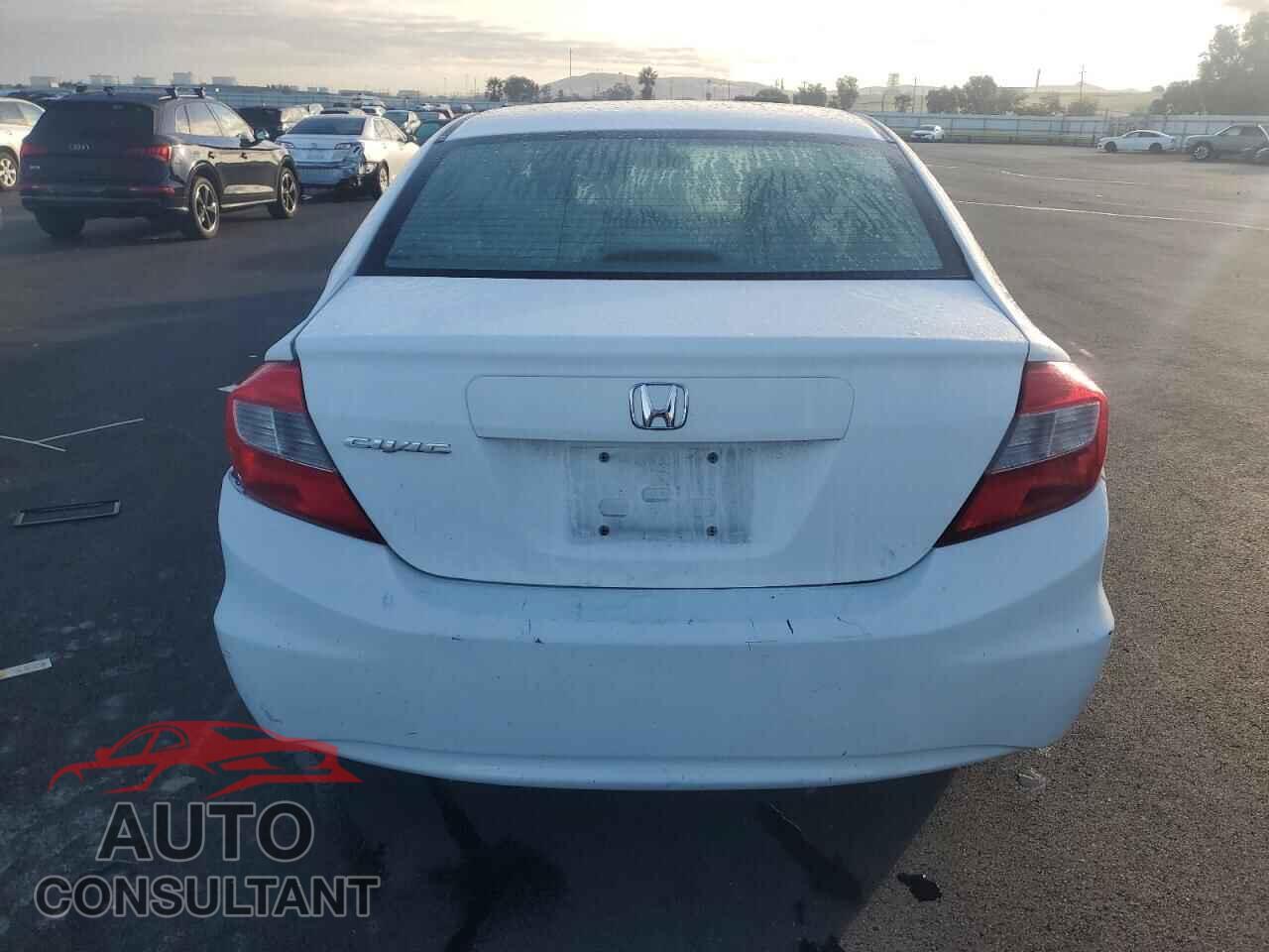 HONDA CIVIC 2012 - 19XFB2F50CE375045