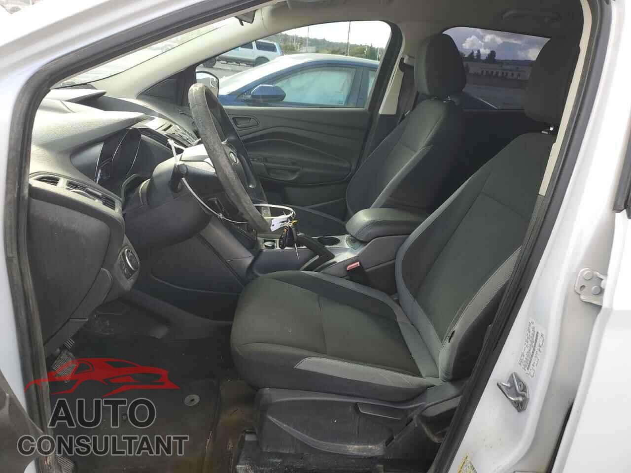 FORD ESCAPE 2015 - 1FMCU0F75FUB40953