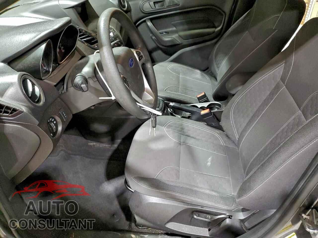 FORD FIESTA 2017 - 3FADP4EJ2HM132567